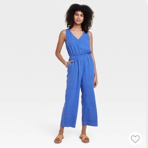 Women’s sleeveless jumpsuit